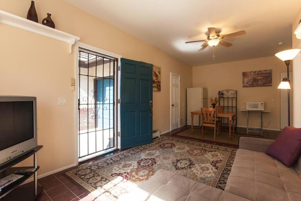 Castlegate Guest Apartment Виста Екстериор снимка