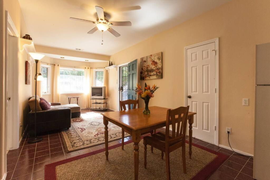 Castlegate Guest Apartment Виста Екстериор снимка