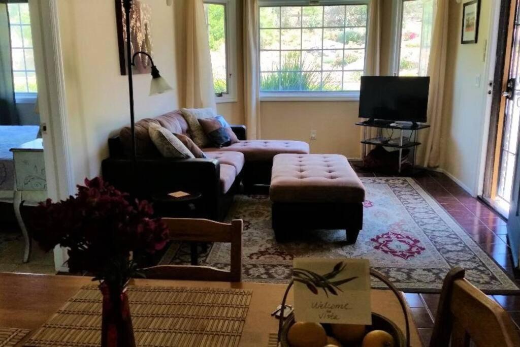 Castlegate Guest Apartment Виста Екстериор снимка